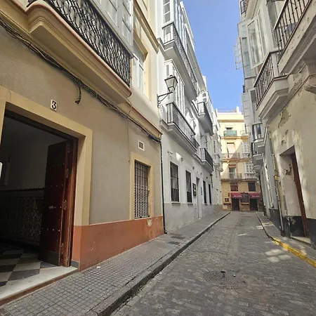 Casa Populi Entre Catedral Y Ayuntamiento Cádiz